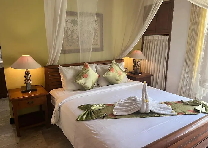 Apa Kabar Villas