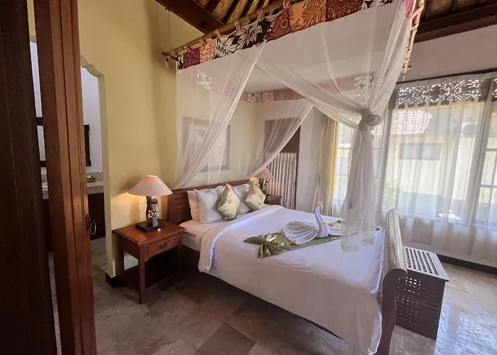 Apa Kabar Villas